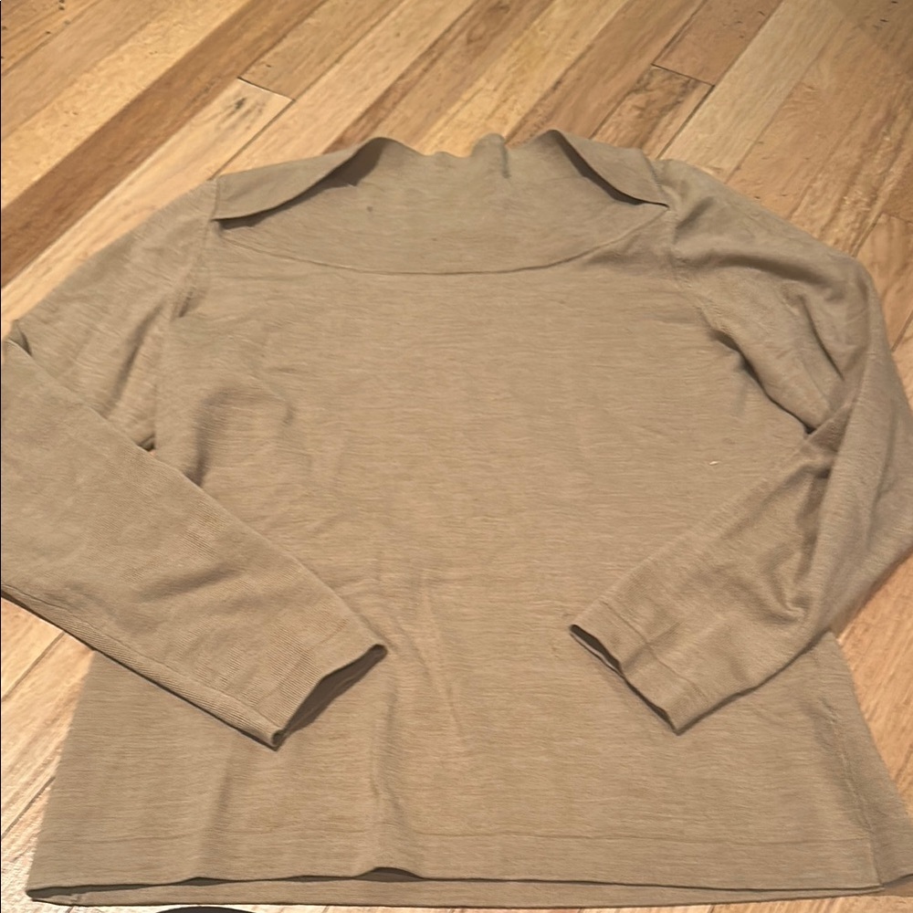 Banana Republic envelope neck camel merino wool sweater. Size M.